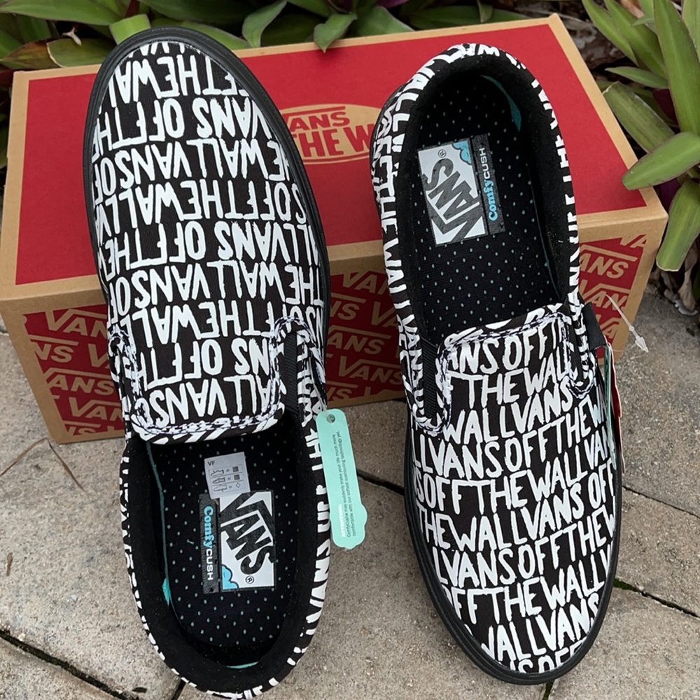 Vans Black & White 'Off The Wall' Logo Slip-On Sneakers